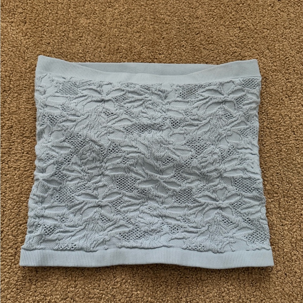 Light Blue Floral Textured Knit Tube Top